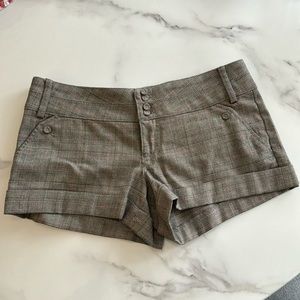 Guess shorts, size 27